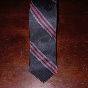 VTG Striped Skinny Necktie